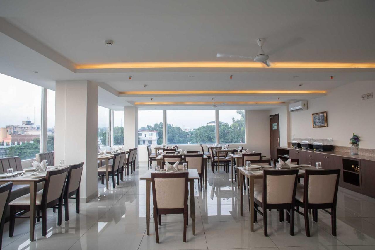 Hotel Alaya Dehradun Eksteriør bilde