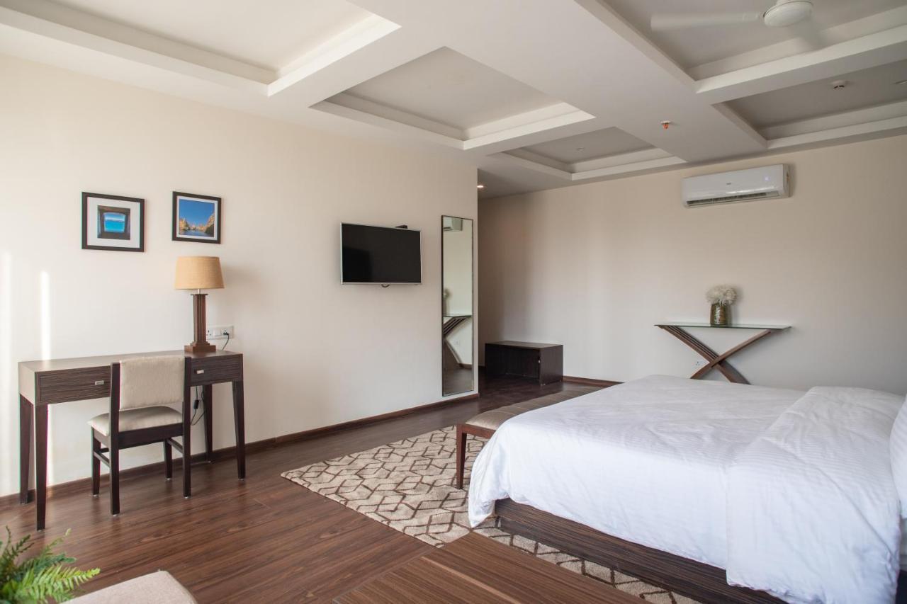 Hotel Alaya Dehradun Eksteriør bilde